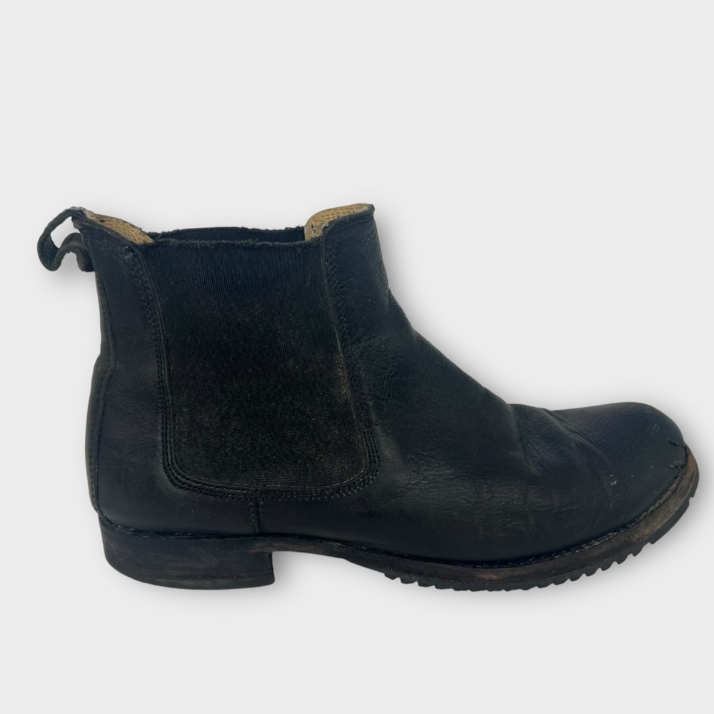 Frye Women’s‎ Black Leather Slip On Booties Distressed Fair Condition 9.5